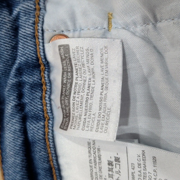 Levi's Ribcage Straigh Leg Jeans Button Fly Size 26 - Picture 7 of 9